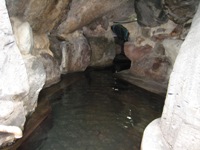 ホテル大石　洞窟風呂内